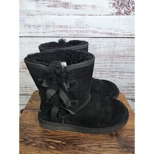 UGG Koolaburra Boots Womens 8 Black Suede Shearling Mid Calf Bows